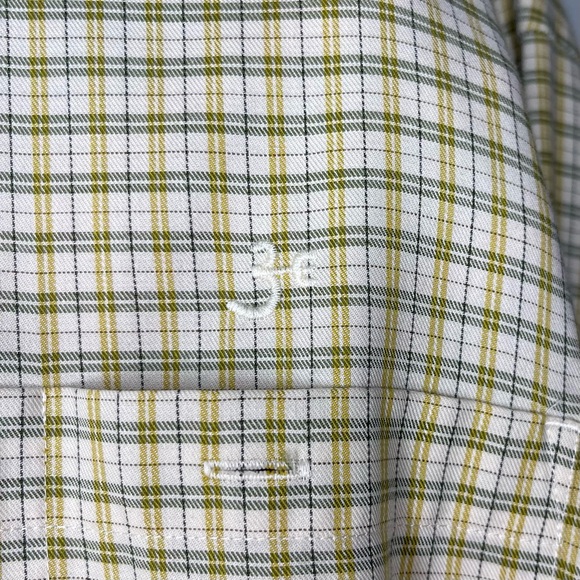 Lot of (2) Three Forks Dress Shirts - Picture 4 of 13